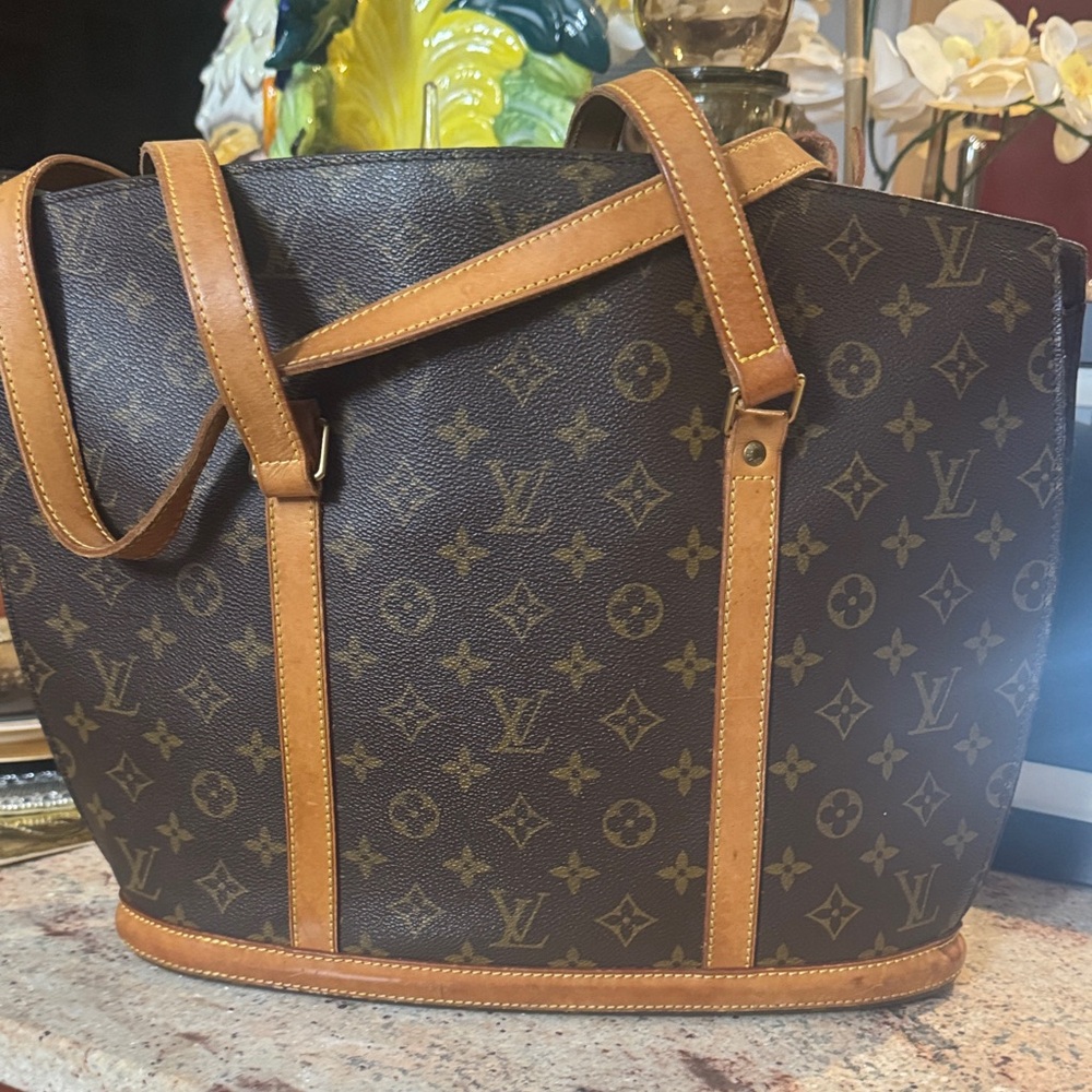 Authentic Vintage Louis Vuitton Brown Monogram Deauville Shoulder Bag